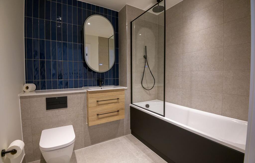 Additional image 3 of Belmont Row, 1 Pitt Street, B4