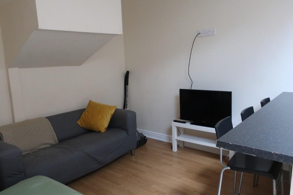 Additional image 7 of 17 Blossom Avenue, Dawlish Road, Birmingham, B29 7AG