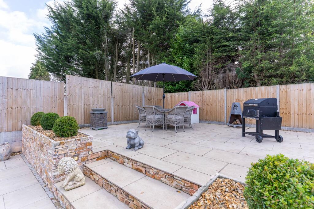 Additional image 23 of Groveley Lane, Cofton Hackett, B45