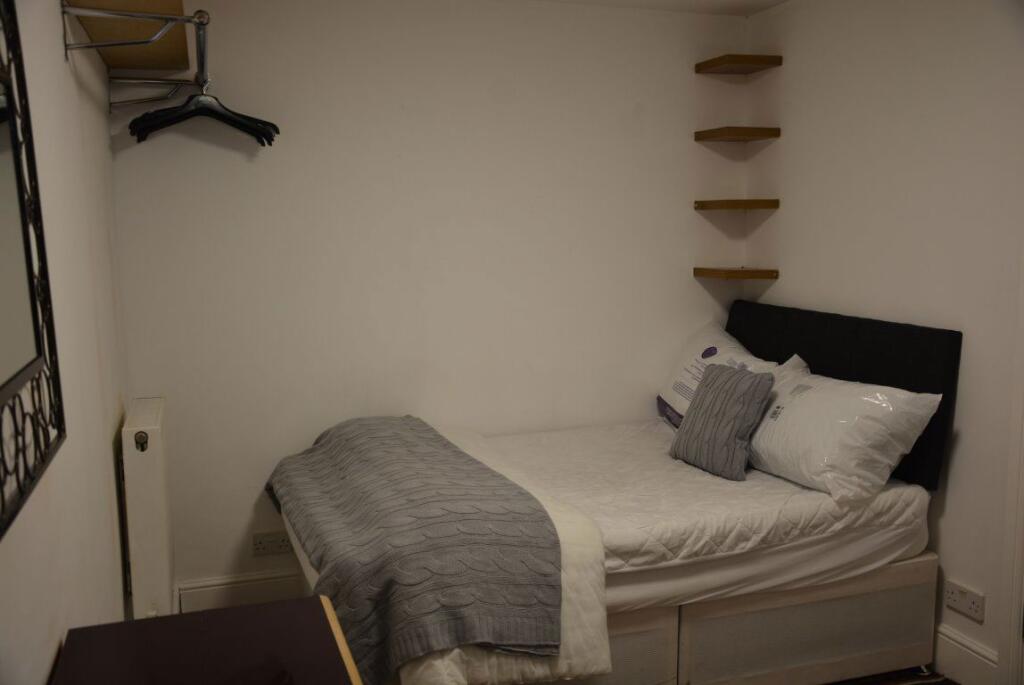 Additional image 19 of 798a Pershore Road, B29 7NG