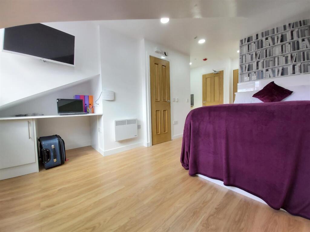 Additional image 4 of Alton Road