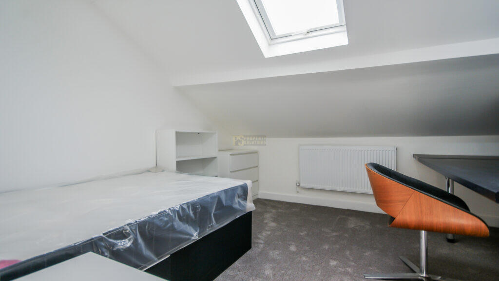 Additional image 4 of Oxford Street, Stirchley, Birmingham, B30 2LE