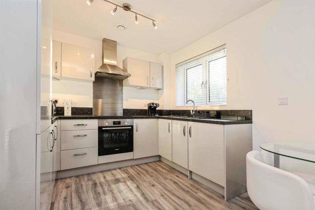 Additional image 8 of 46 New House Farm Drive, Northfield, Birmingham