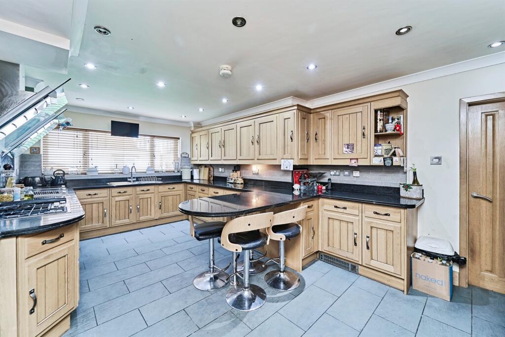 Additional image 4 of Pear Tree Drive, Birmingham