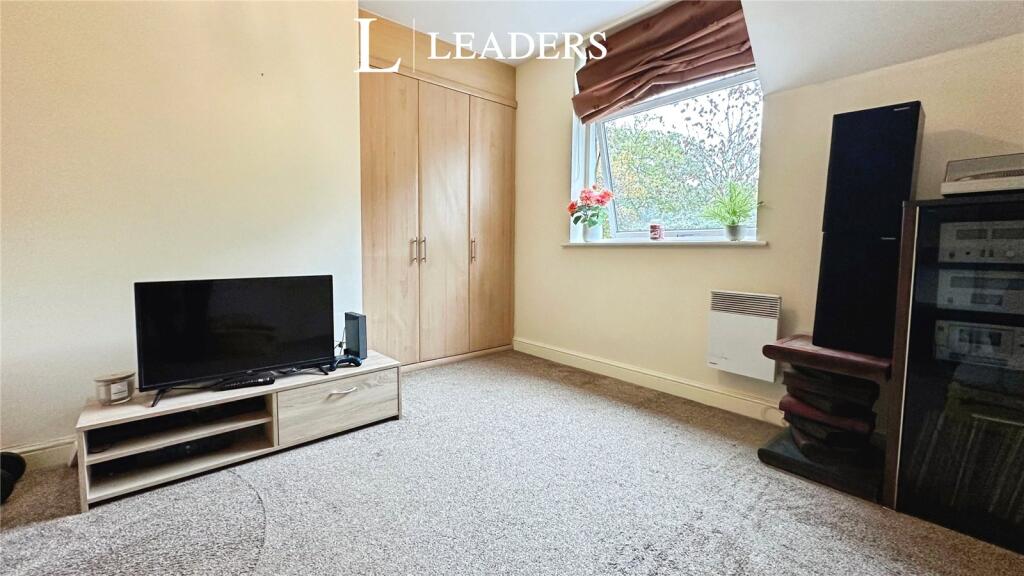 Additional image 11 of Middlepark Drive, Northfield, Birmingham