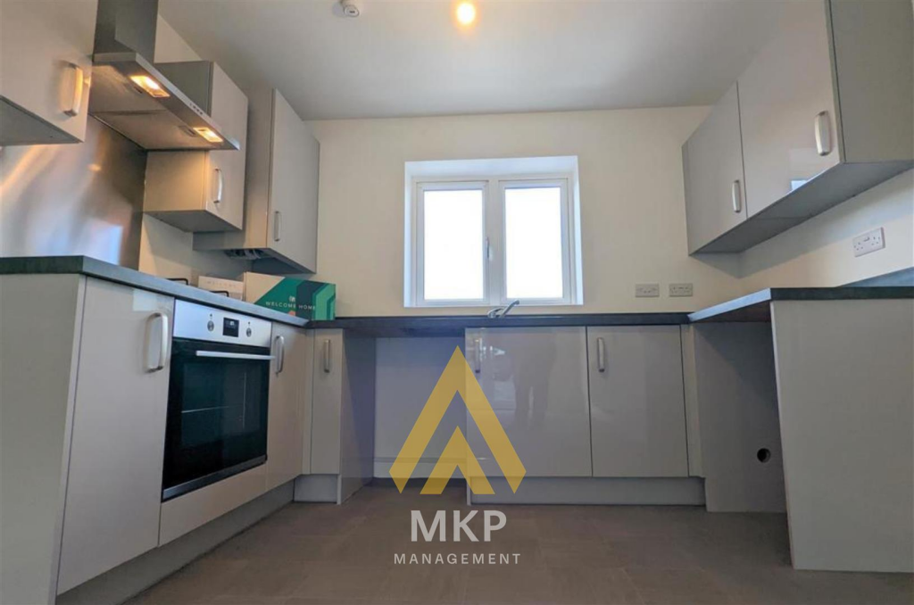 Property image for STUNNING NEW BUILD, TWO BEDROOM APARTMENT in Ascot Way, Longbridge B31 2BW