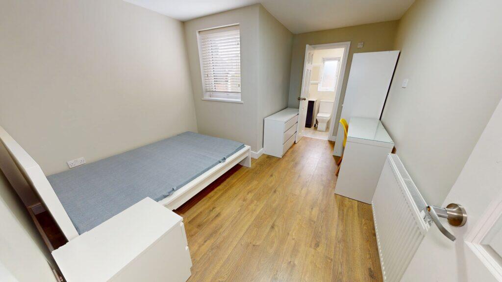 Additional image 9 of Winnie Road, Birmingham, Selly Oak, B29 6JU