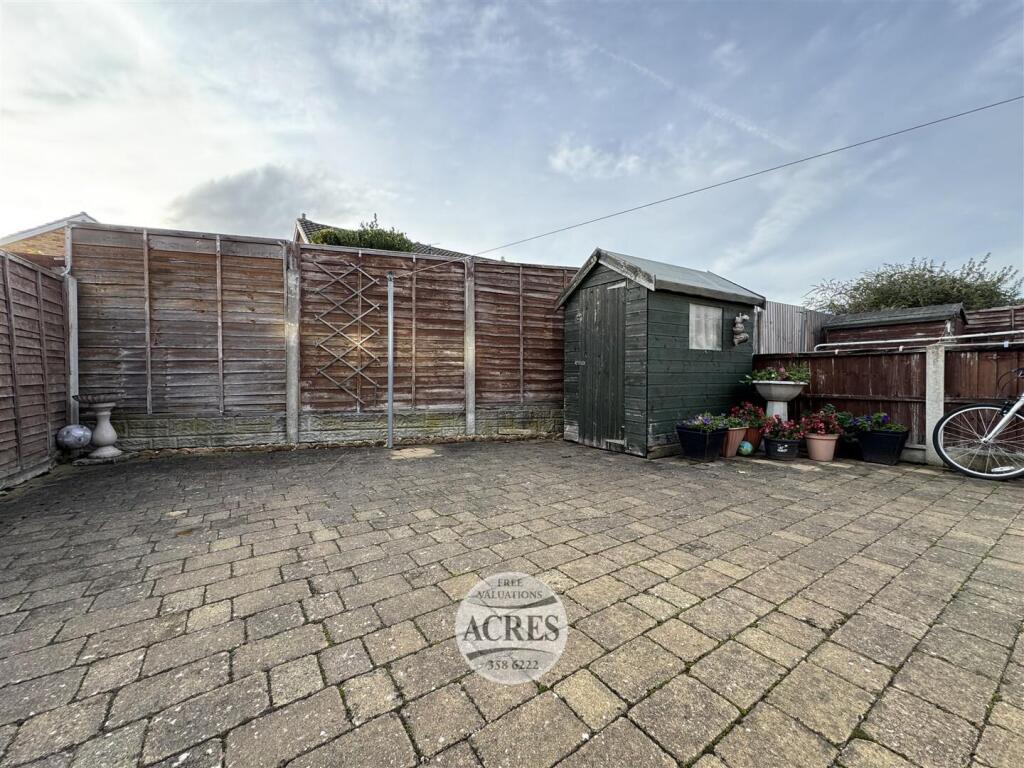 Additional image 40 of Ipswich Crescent, Great Barr, Birmingham