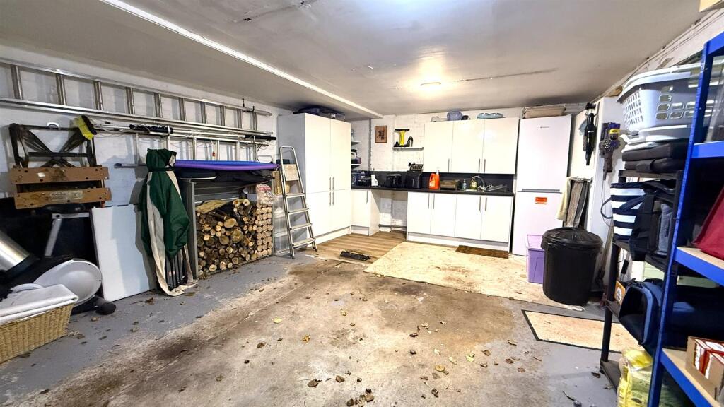 Additional image 36 of Rednal Road, Kings Norton, Birmingham