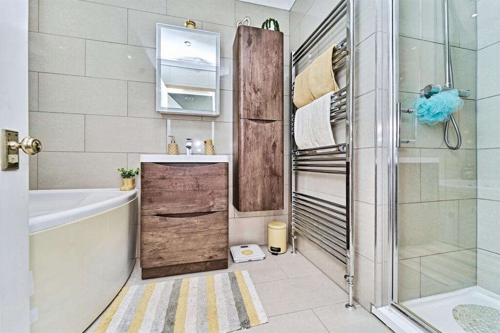 Additional image 21 of Pear Tree Drive, Birmingham