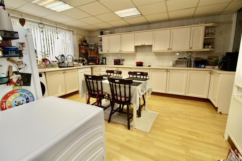 Additional image 6 of Shrewley Crescent, Tile Cross, Birmingham