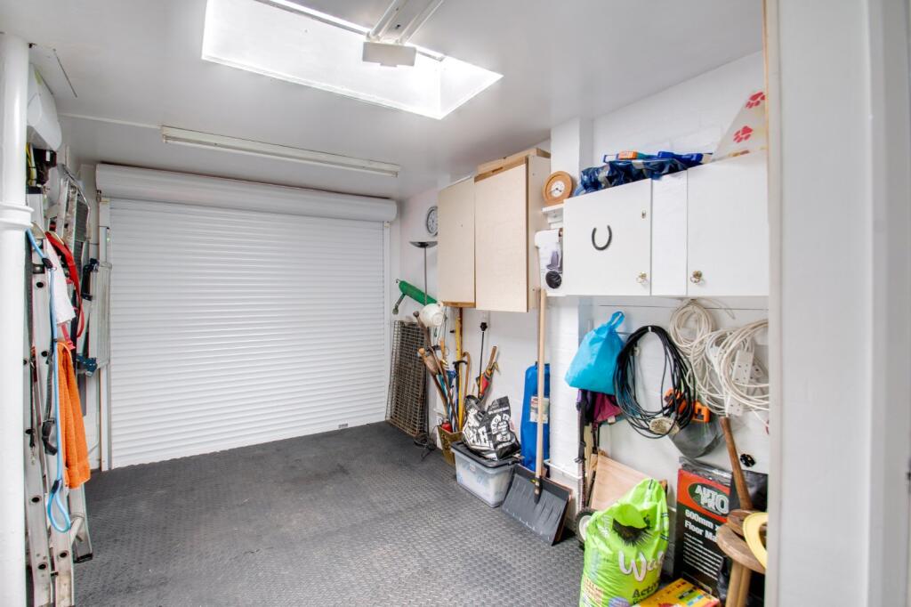 Additional image 9 of Iris Close, Selly Oak, Birmingham, West Midlands, B29