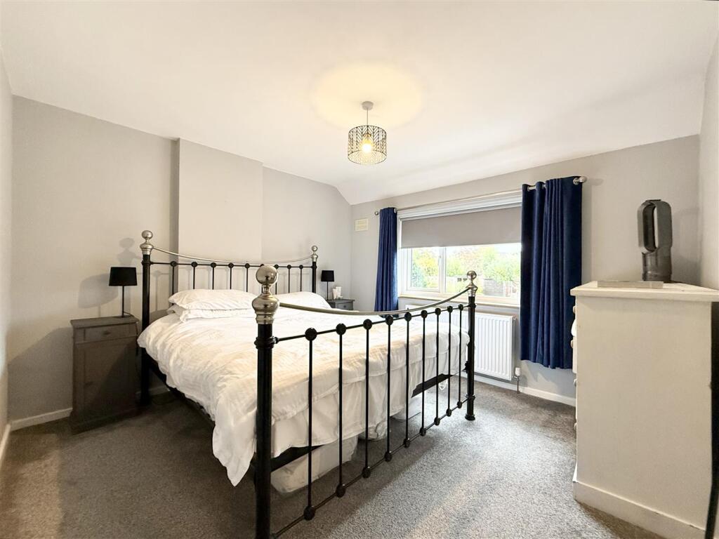 Additional image 18 of Fallowfield Road, Halesowen