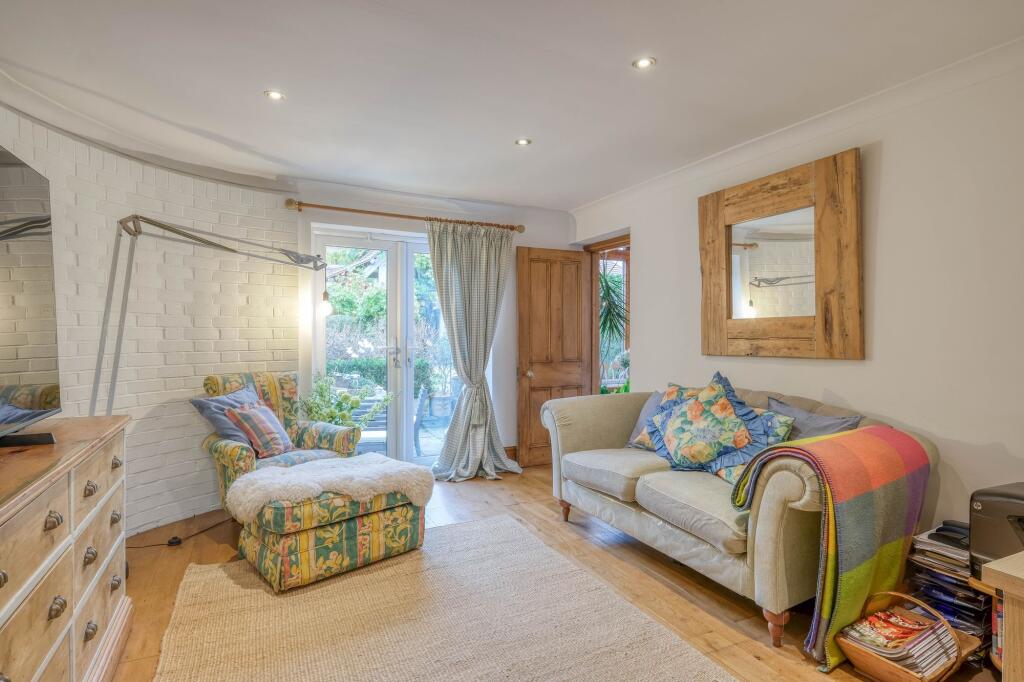 Additional image 9 of Birmingham Road, Marlbrook, B61