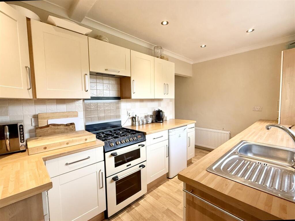 Additional image 9 of Fallowfield Road, Halesowen