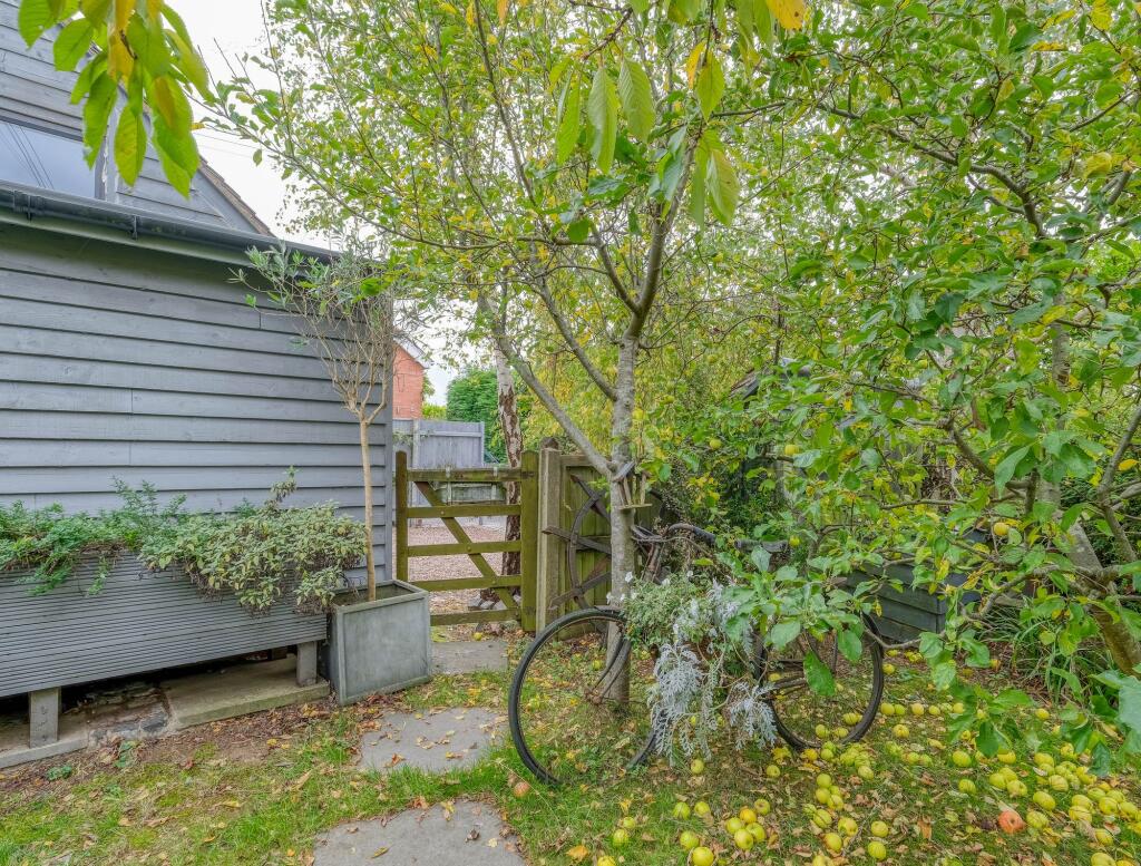 Additional image 26 of Birmingham Road, Marlbrook, B61