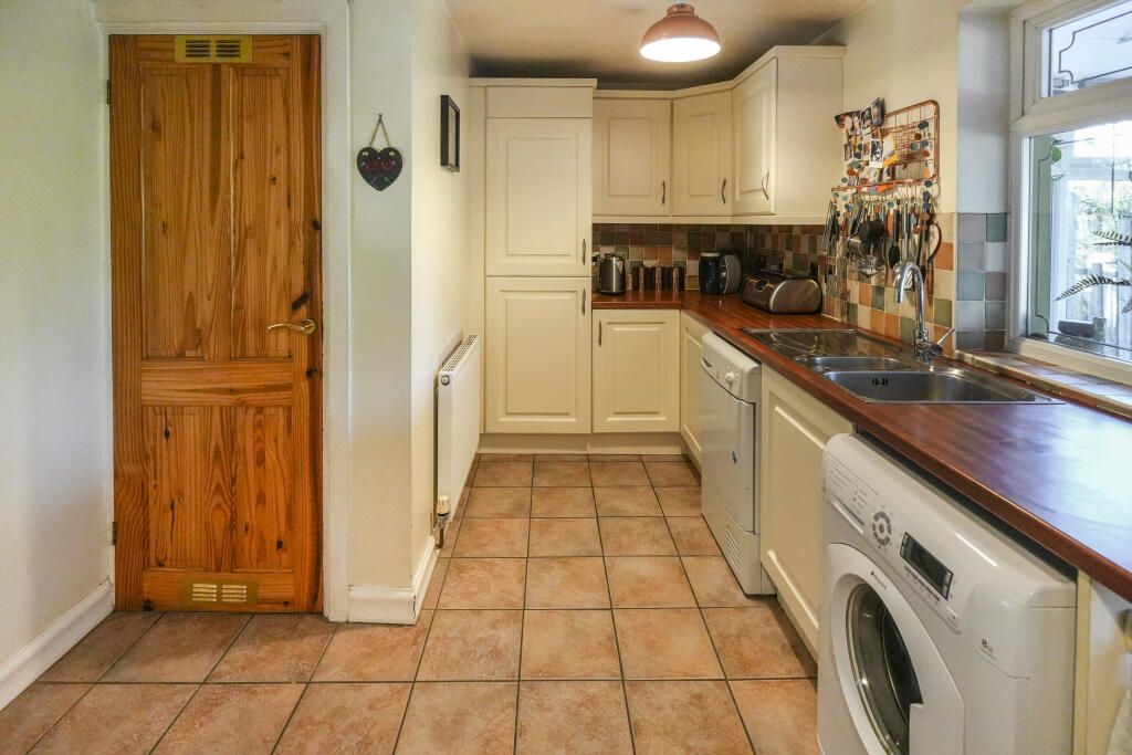 Additional image 8 of Tippity Green, Rowley Regis, B65