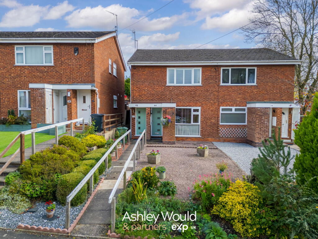 Property image for Hamilton Avenue, Halesowen, B62 8SG