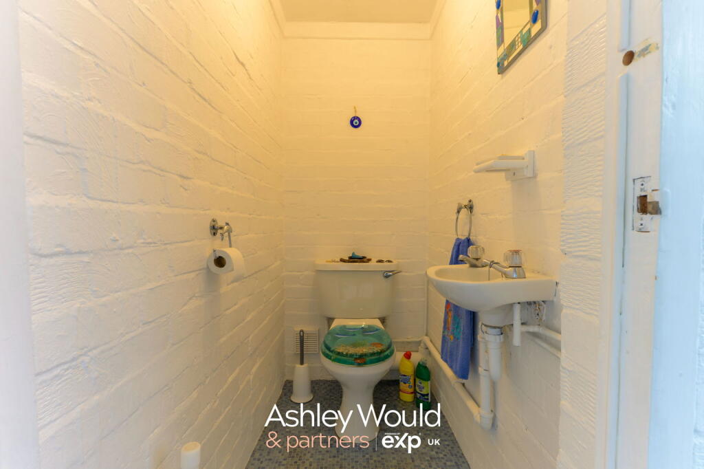 Additional image 10 of Stuart Road, Halesowen, B62 0EB