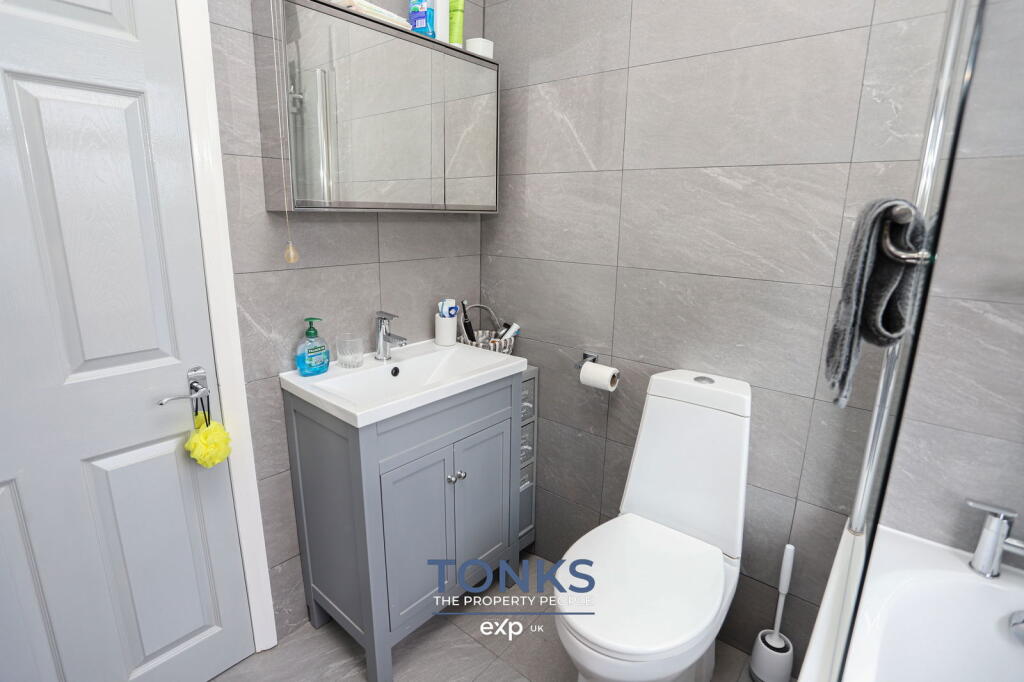 Additional image 19 of Extended family home - Kingsway, Oldbury, B68 0PZ