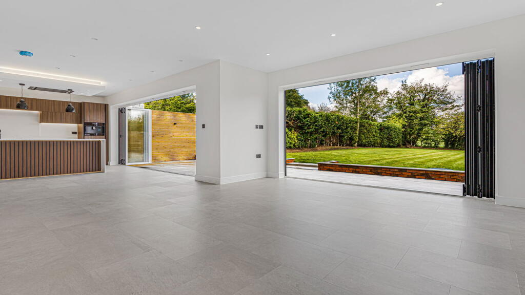 Additional image 10 of Detached New Build To Exceptional Standard