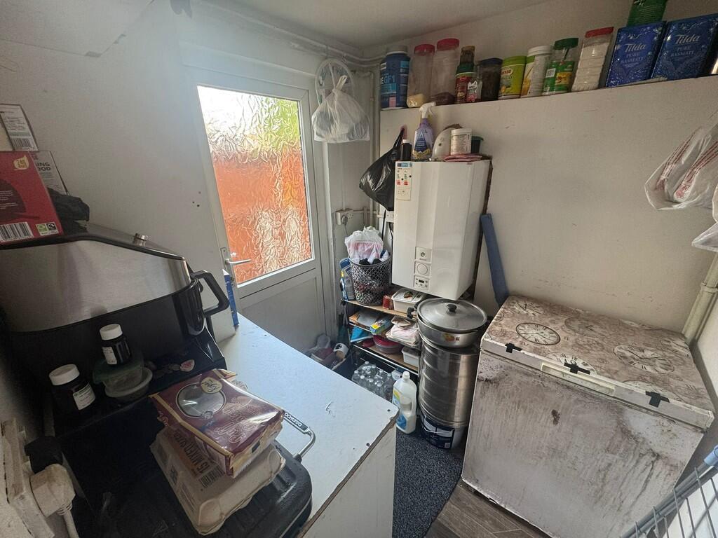 Additional image 5 of 10 wellington road smethwick west midlands b67 6ex