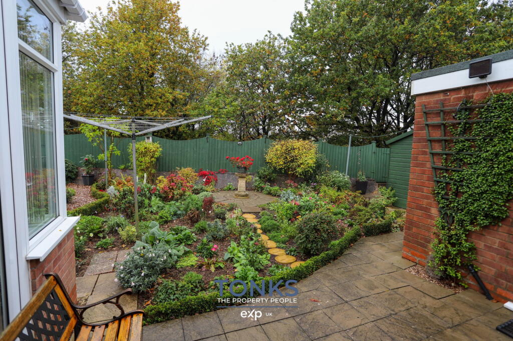 Additional image 16 of Apsley Close, Oldbury, B68 0QS