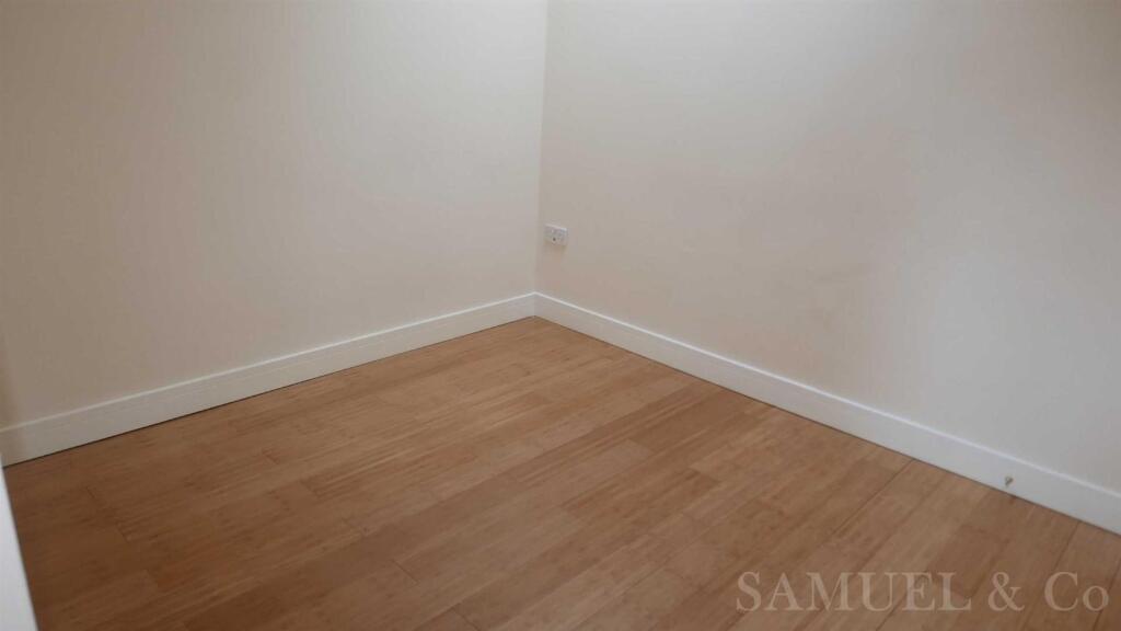 Additional image 4 of High Street, West Bromwich