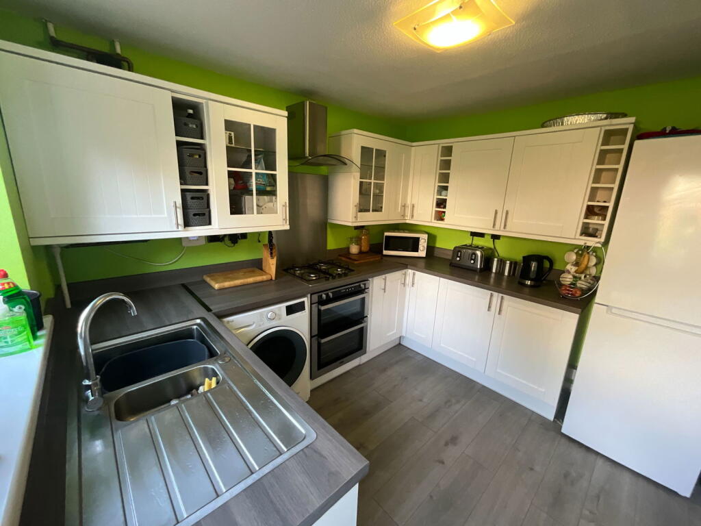 Additional image 4 of HALESOWEN, Balmoral Close