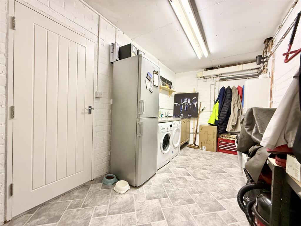 Additional image 14 of Fallowfield Road, Halesowen