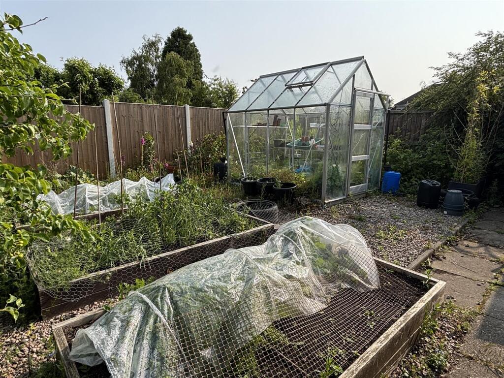 Additional image 29 of Fallowfield Road, Halesowen