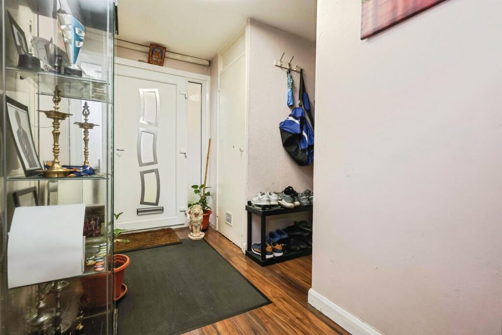 Additional image 13 of Staulton Green, OLDBURY