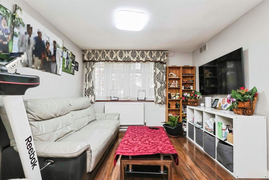 Additional image 5 of Staulton Green, OLDBURY