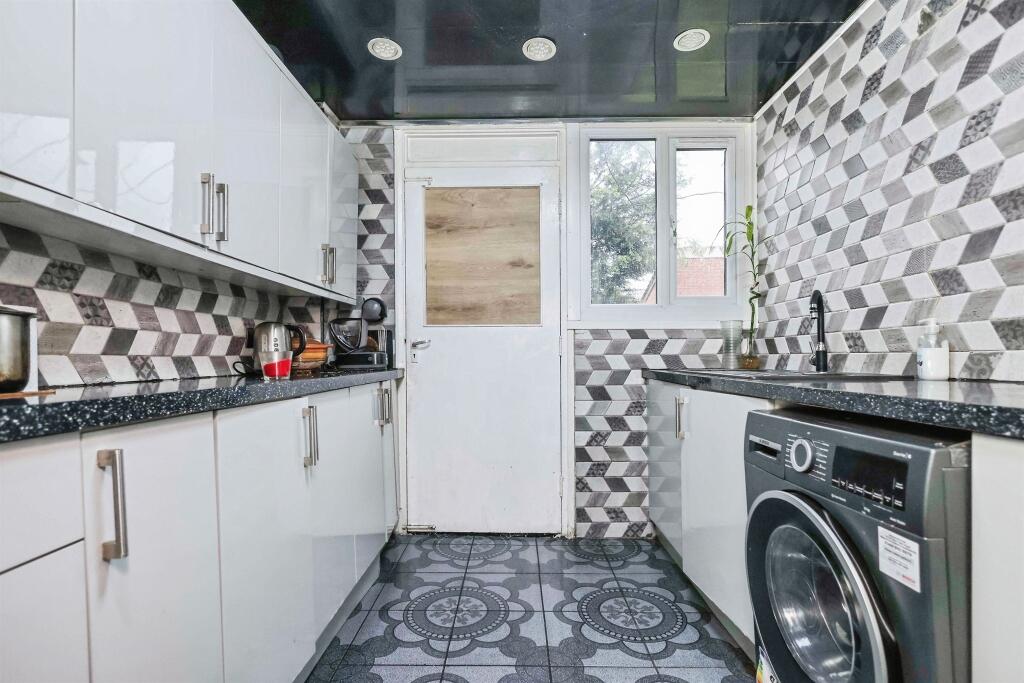 Additional image 3 of Staulton Green, OLDBURY