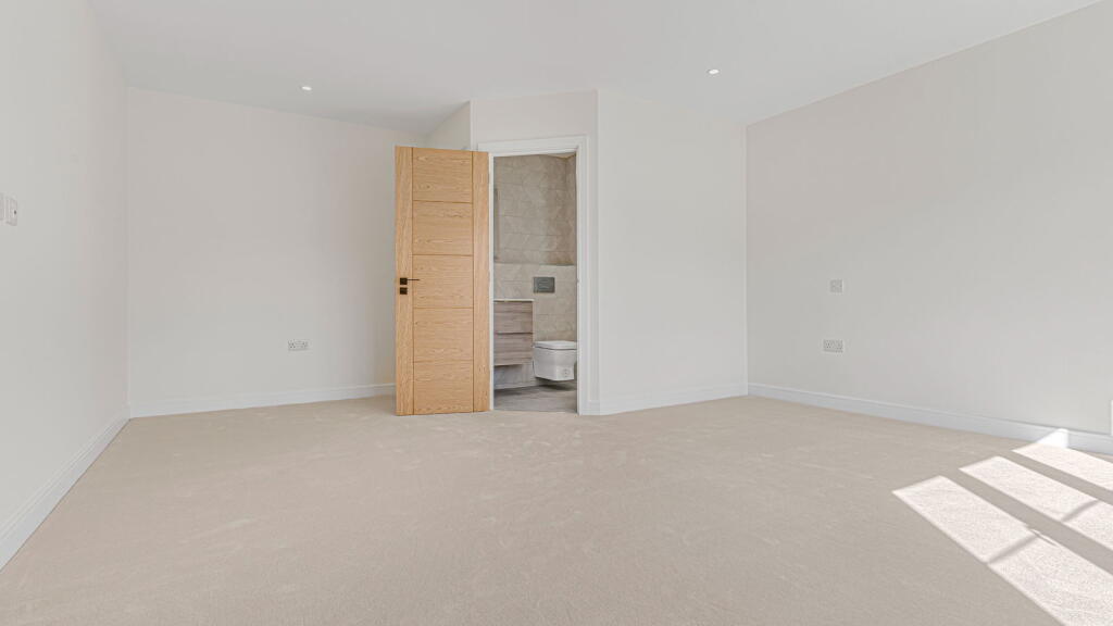 Additional image 16 of Detached New Build To Exceptional Standard