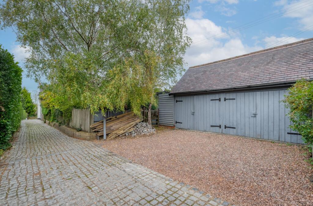 Additional image 27 of Birmingham Road, Marlbrook, B61