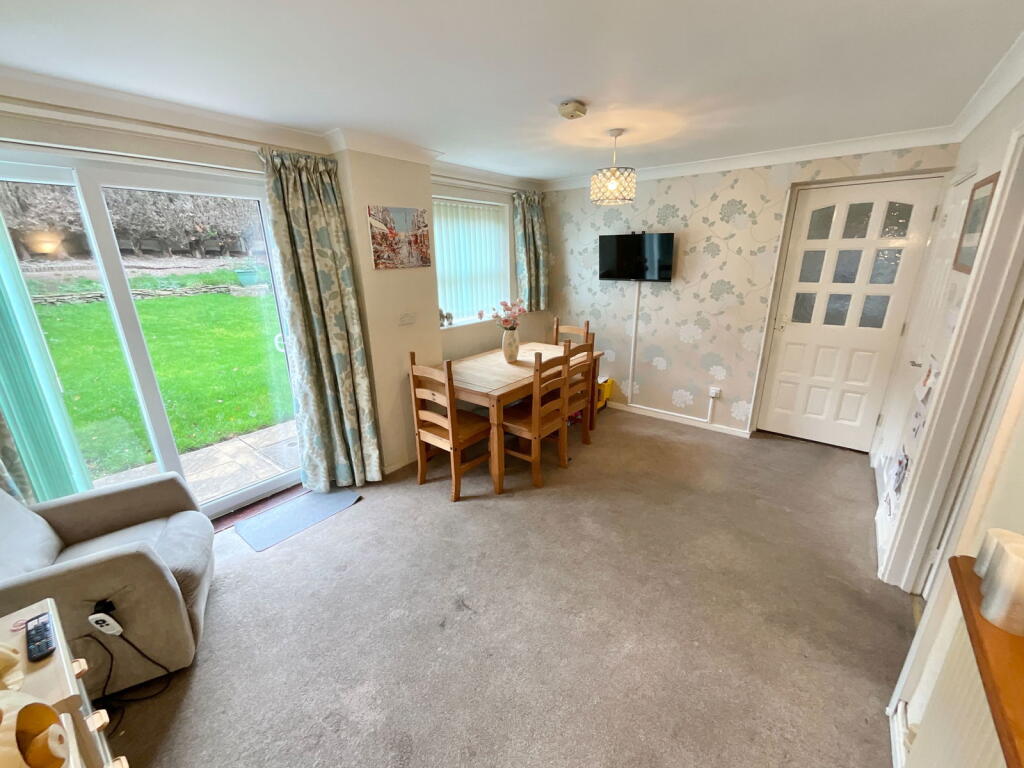 Additional image 2 of HALESOWEN, Sidlaw Close