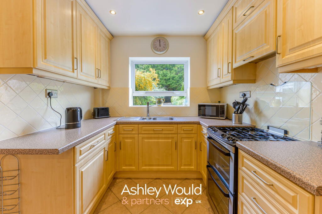 Additional image 8 of Stuart Road, Halesowen, B62 0EB