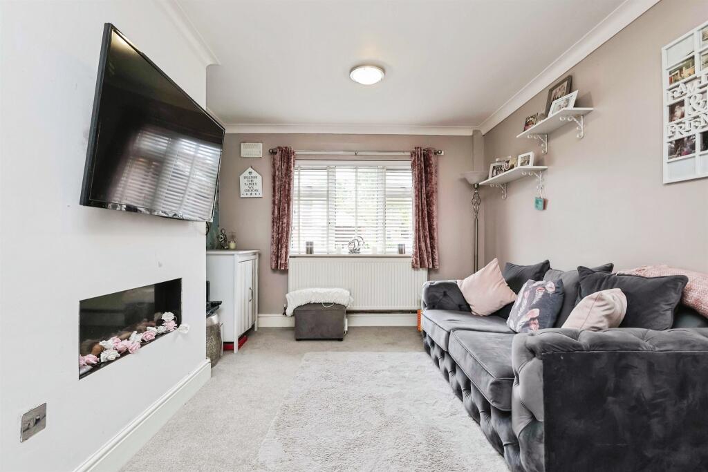 Additional image 3 of St Loyes Close, HALESOWEN