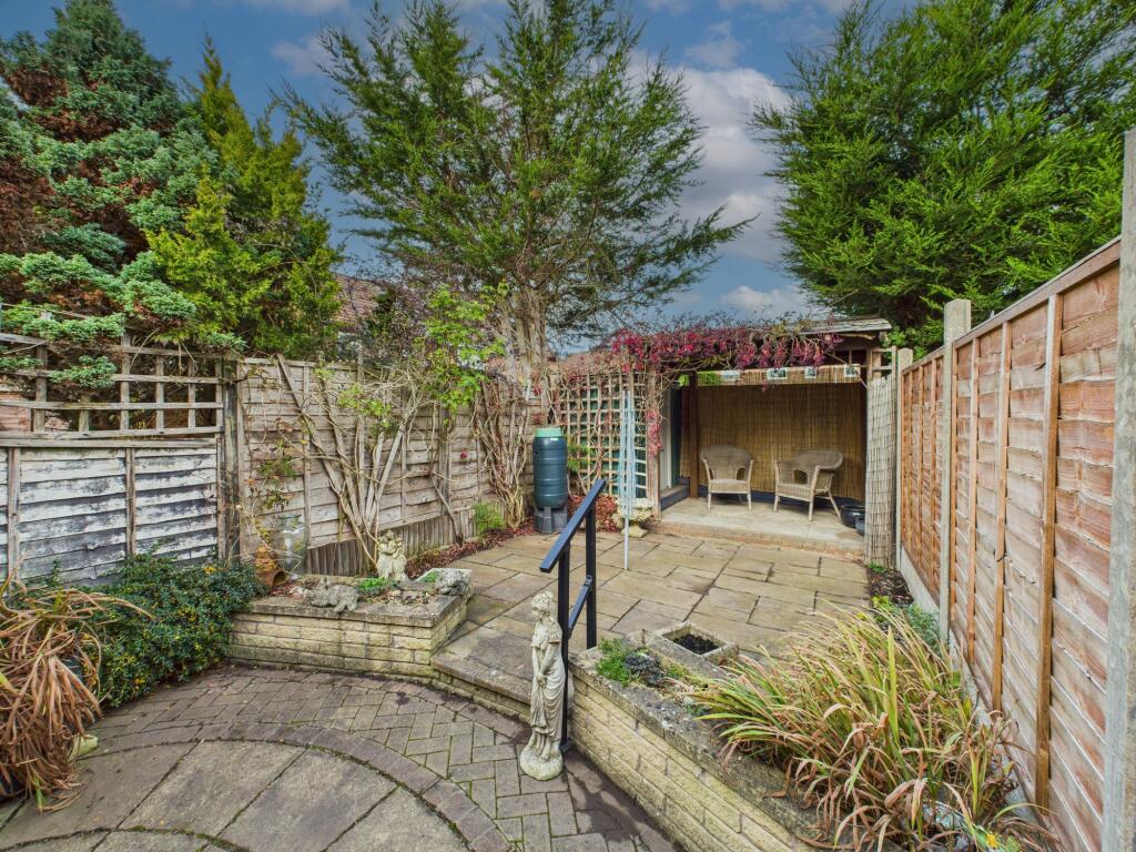 Additional image 11 of Mayfield Close, Catshill, B61