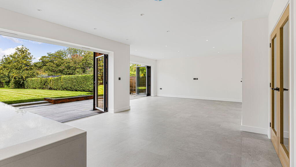 Additional image 9 of Detached New Build To Exceptional Standard