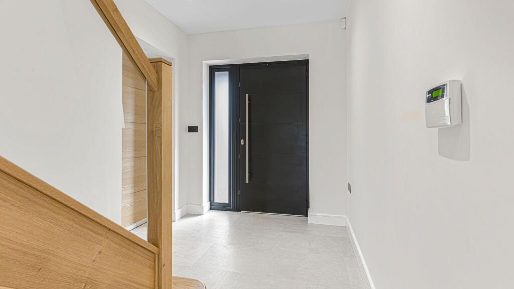 Additional image 3 of Detached New Build To Exceptional Standard