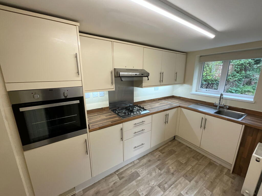 Additional image 11 of HALESOWEN, Howley Grange Road