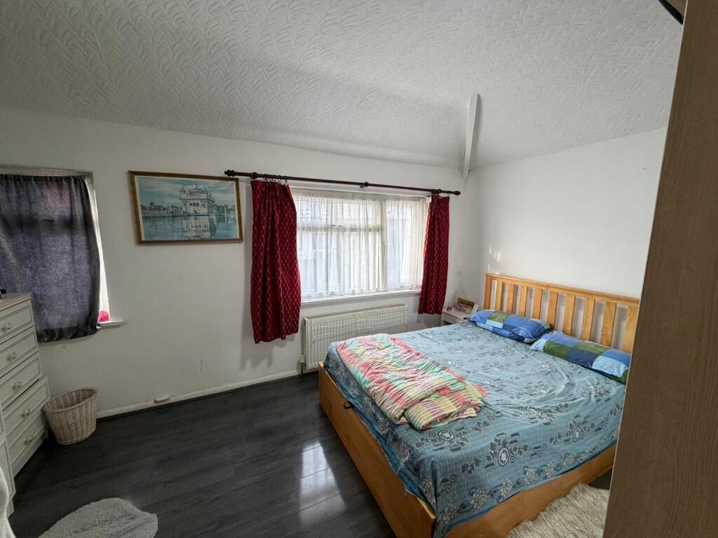 Additional image 4 of Holland Avenue, Oldbury, West Midlands, B68