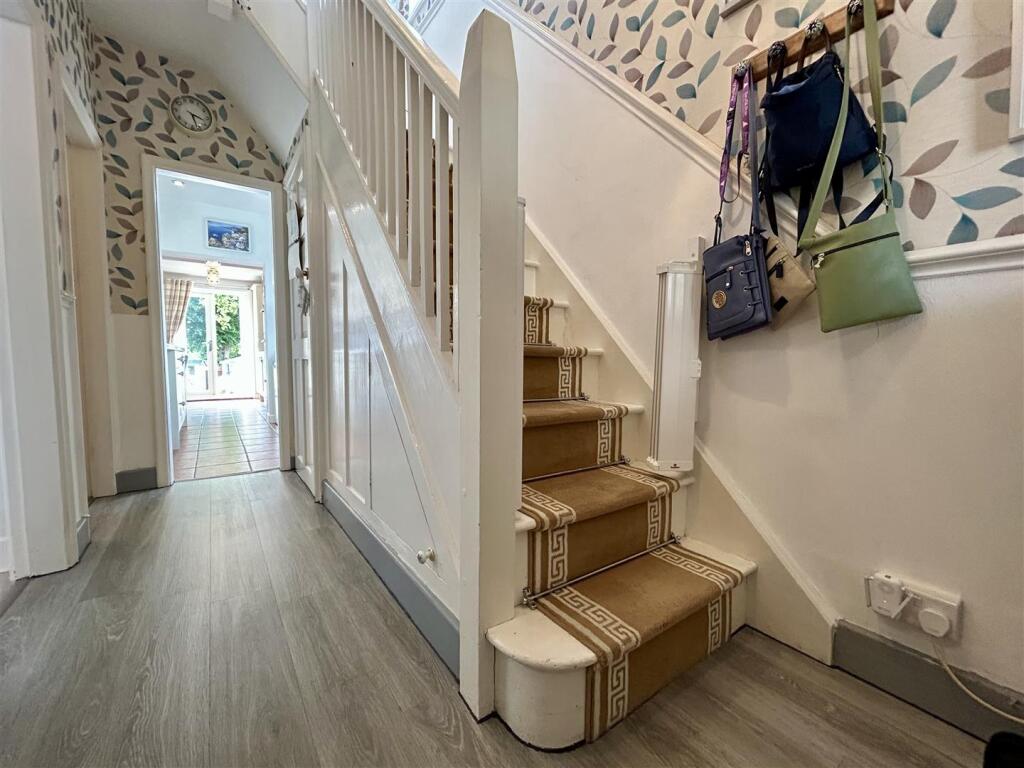 Additional image 32 of Witley Avenue, Halesowen