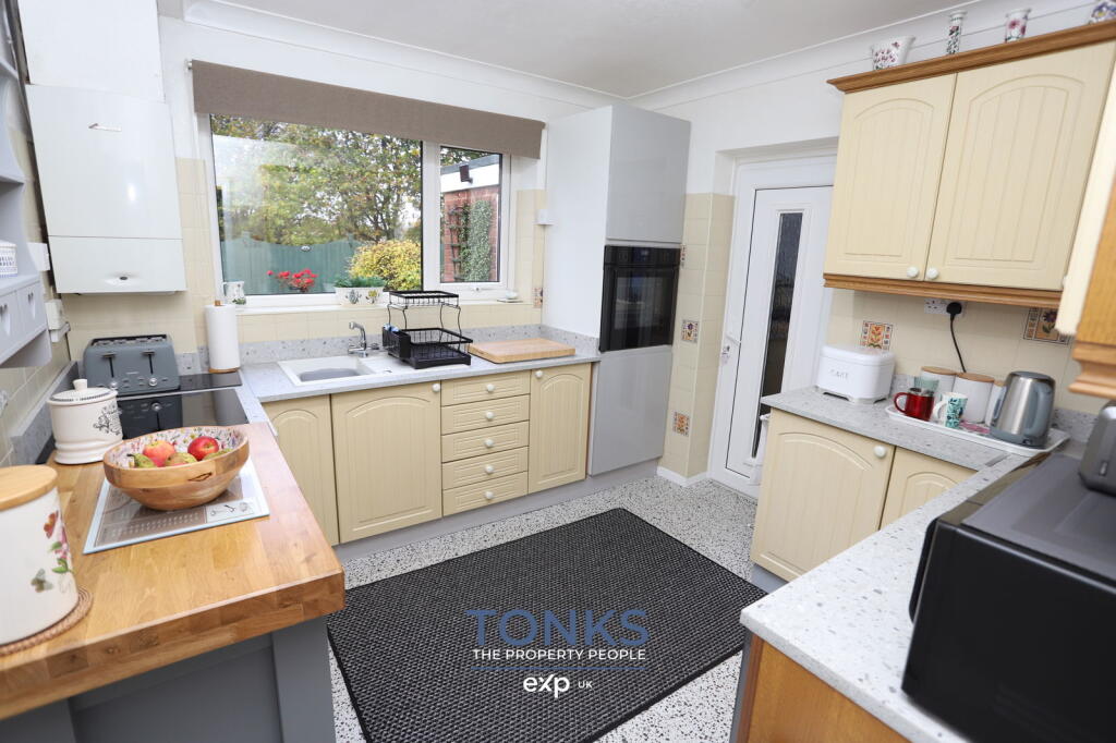 Additional image 8 of Apsley Close, Oldbury, B68 0QS