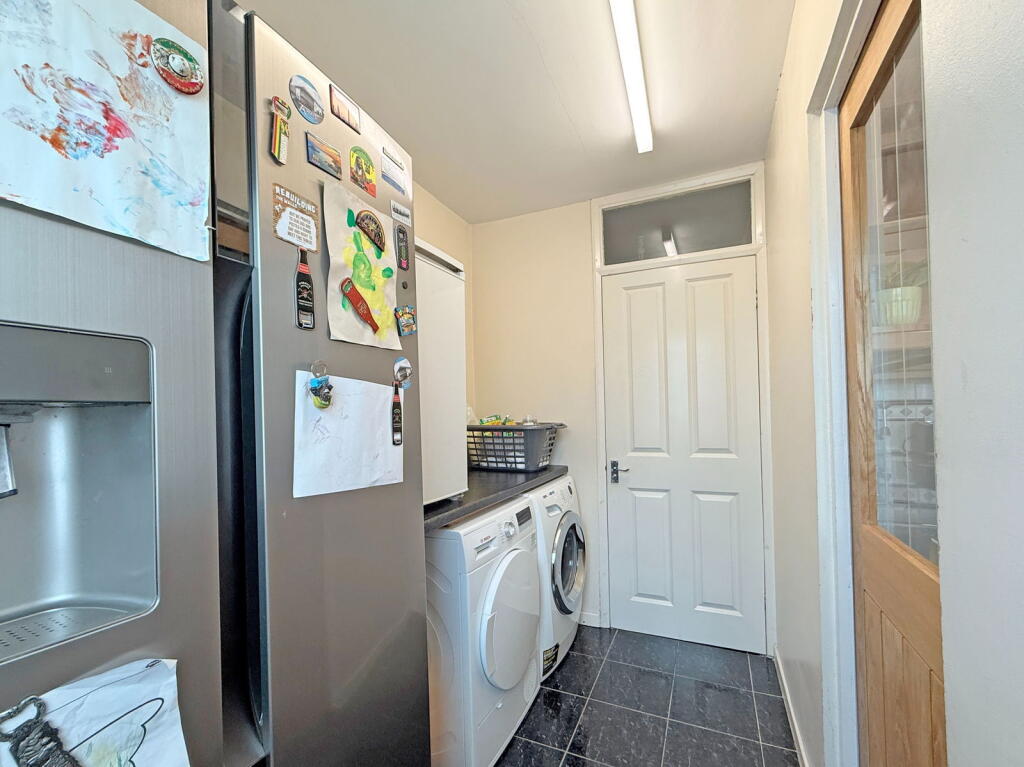 Additional image 6 of Fieldways Close, Hollywood, B47 5NU