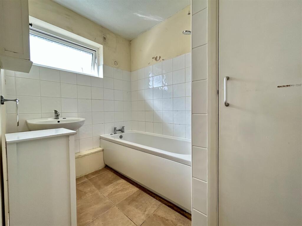 Additional image 17 of St. Matthews Road, Oldbury