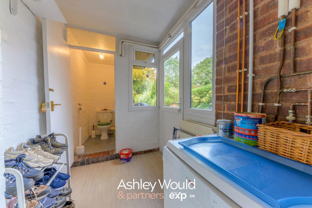 Additional image 9 of Stuart Road, Halesowen, B62 0EB