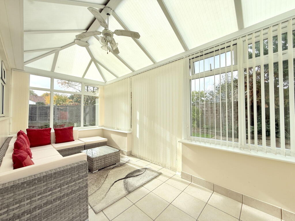 Additional image 5 of Fieldways Close, Hollywood, B47 5NU